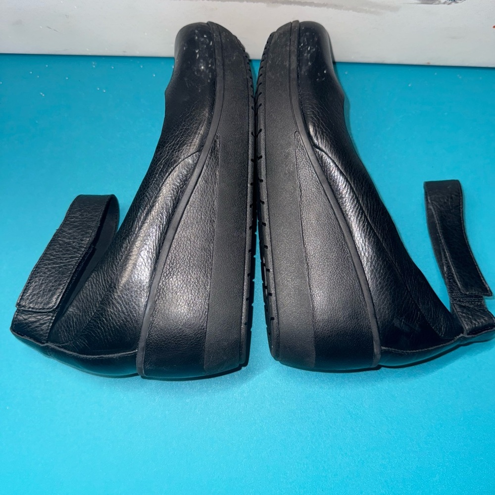 Clarks Black Leather Wedge Mary Jane Pumps - Picture 7 of 14